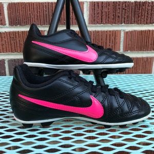Nike | Girls Black Leather Cleats Neon Pink Swoosh